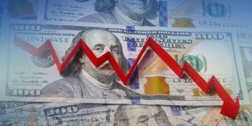 Is the US Dollar Close to a Crash?
